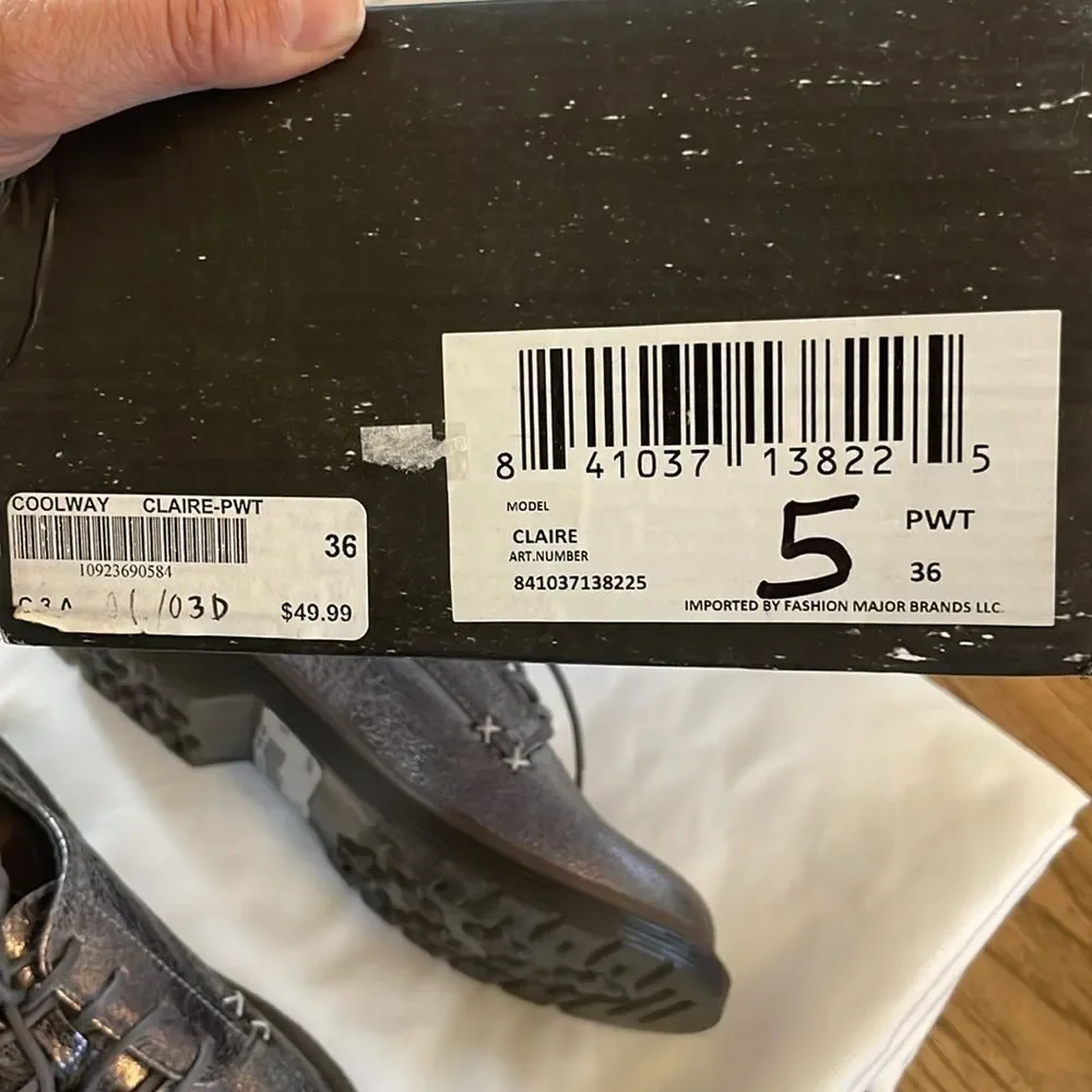 COOLWAY PEWTER LACE OXFORDS.   NEW IN BOX